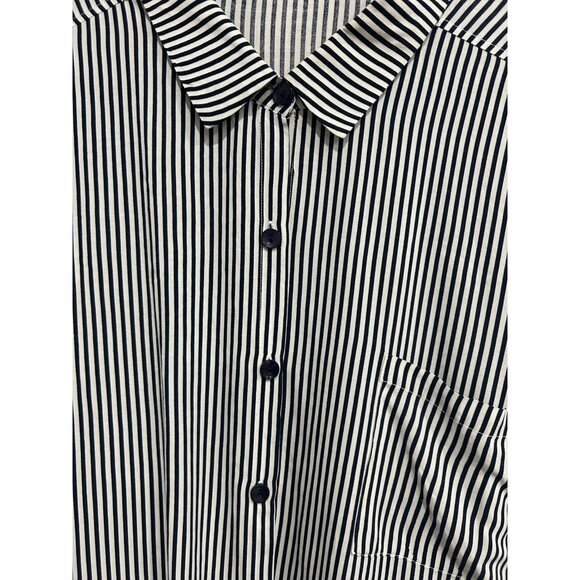 Solitaire Womens Stripe Button-Down Oversized Shirt Sz 1X - Picture 4 of 9